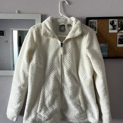 White Fleece Zip-Up Jacket – Size Medium 