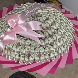 Ramos Buchones "Money Bouquet"