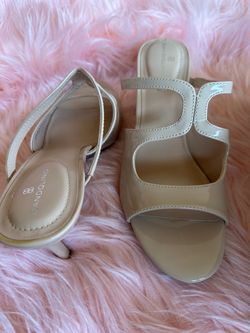 Bandolino Nude Patent Leather Heeled Sandals