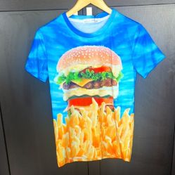 Women's Burger &amp; Fries T-shirt - Size M NWT 