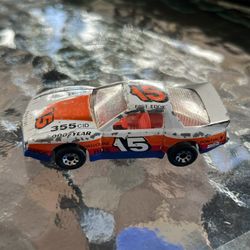 Vintage 1985 Matchbox White Diecast Pontiac Firebird Racer Fast Eddie #12 1:64