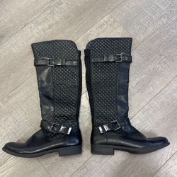 Womens Boots Size 9.5