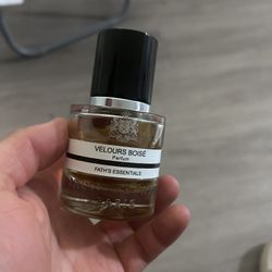 Velours Boisé Parfum Fath's Essentials ( Discontinued Fragrance)