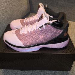 Nike Kobe 3 Low Protro "Pink Quartz" 9.5 Men