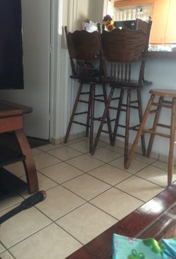 2 sillas antique