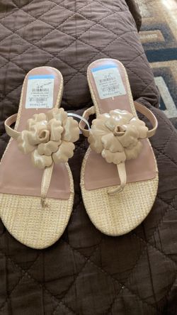 Sandals. Size. 8. New