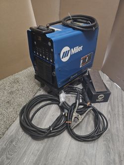 Miller Dynasty 300DX Welder Welding Machine 