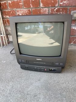Sanyo VCR CRT TV VHS Combo “working “