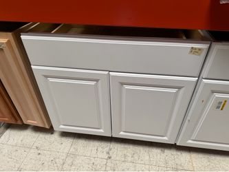White base kitchen cabinets 36in