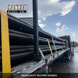 Heavy Duty Pipe Stakes 3x3 Flatbed Trailer $109 / Estacas de Uso Pesado para Tráiler