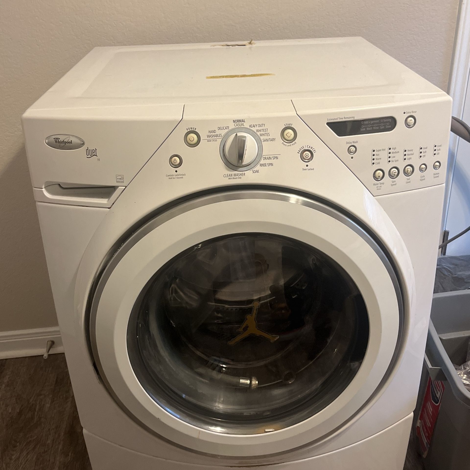 Whirlpool Washer Duet With Pedalstool