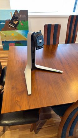 Alienware Monitor Stand