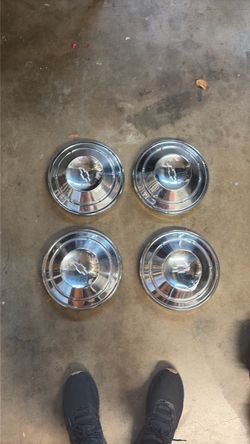 1968-70 Vintage Chevy Hubcaps