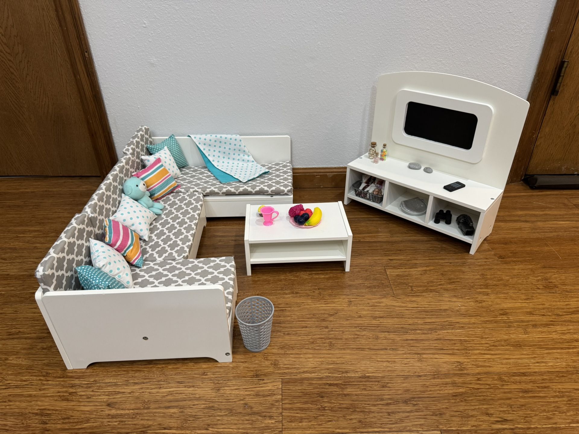 American Girl & Our Generation Doll Furniture, Living Room Set- Includes Accessories Shown- Fits 14” to 18” Dolls - Read Description