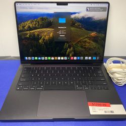 Apple MacBook PRO 2023 14" M3 PRO 18GB RAM 512GB SSD Cycle Count: 7