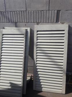 Shutters windows doors dividers 22x50 inches good cond.