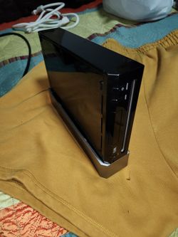 BLACK WII CONSOLE ONLY