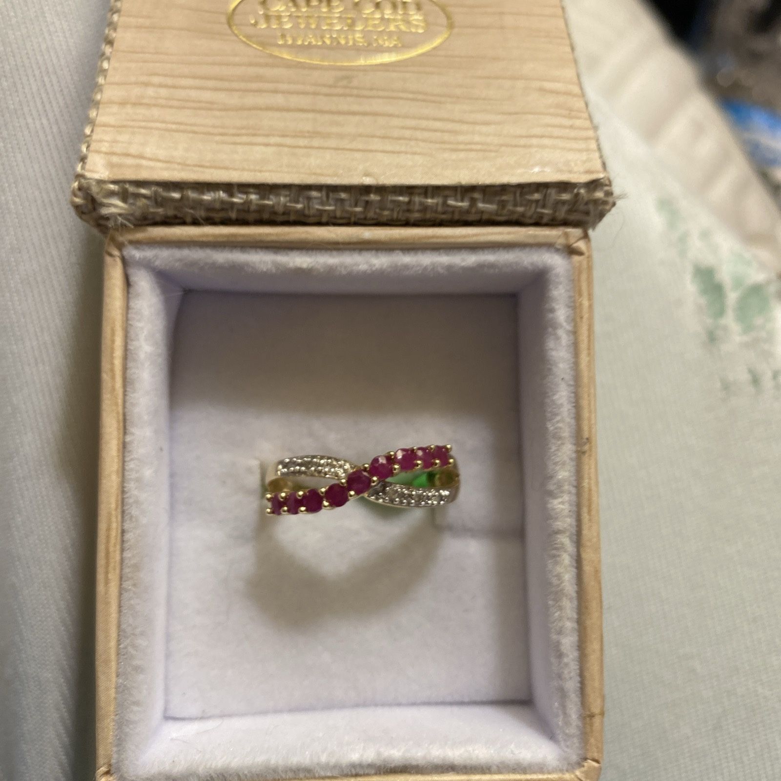 14kt Yellow Gold Ruby And Diamond Ring Size 8