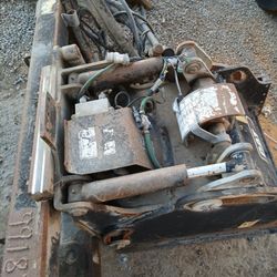 Best DEAL Ever CAT ATTACHMENT  GRINDER