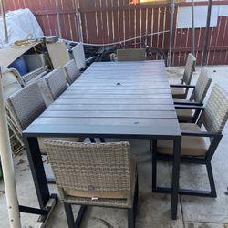 9 pice patio table