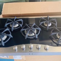 Viking 36” Gas Cook Top Black