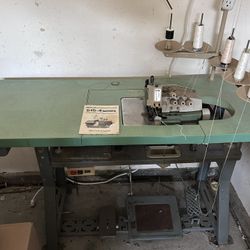 Wilcox & Gibbs 500 Series 515-4 Sewing Machine