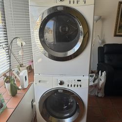 Washer/dryer Stackable 