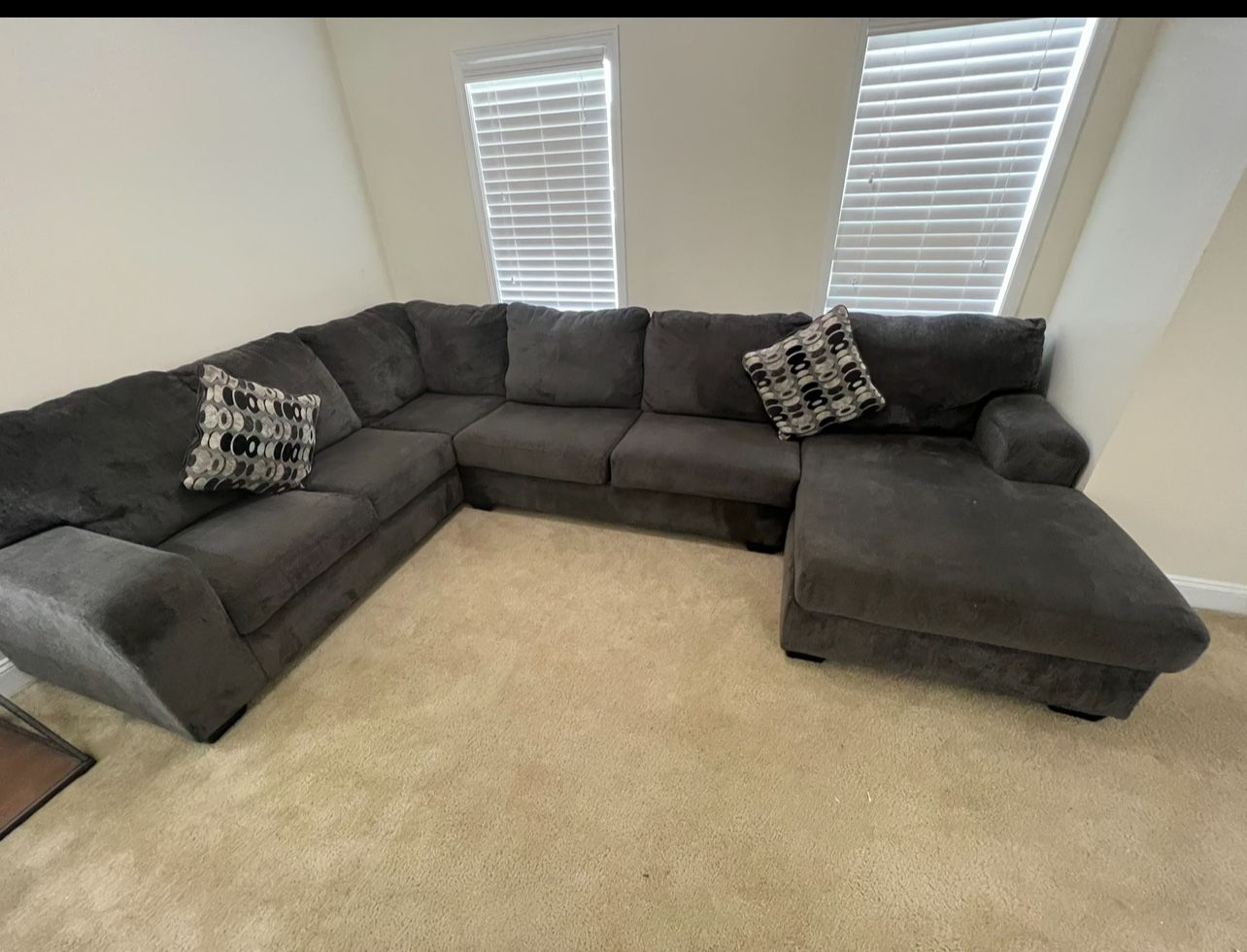 Large Gray Sectional Couch FREE DELIVERY