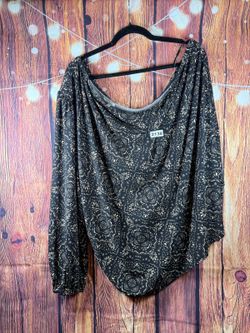 Maurices black paisley draped top size 4X