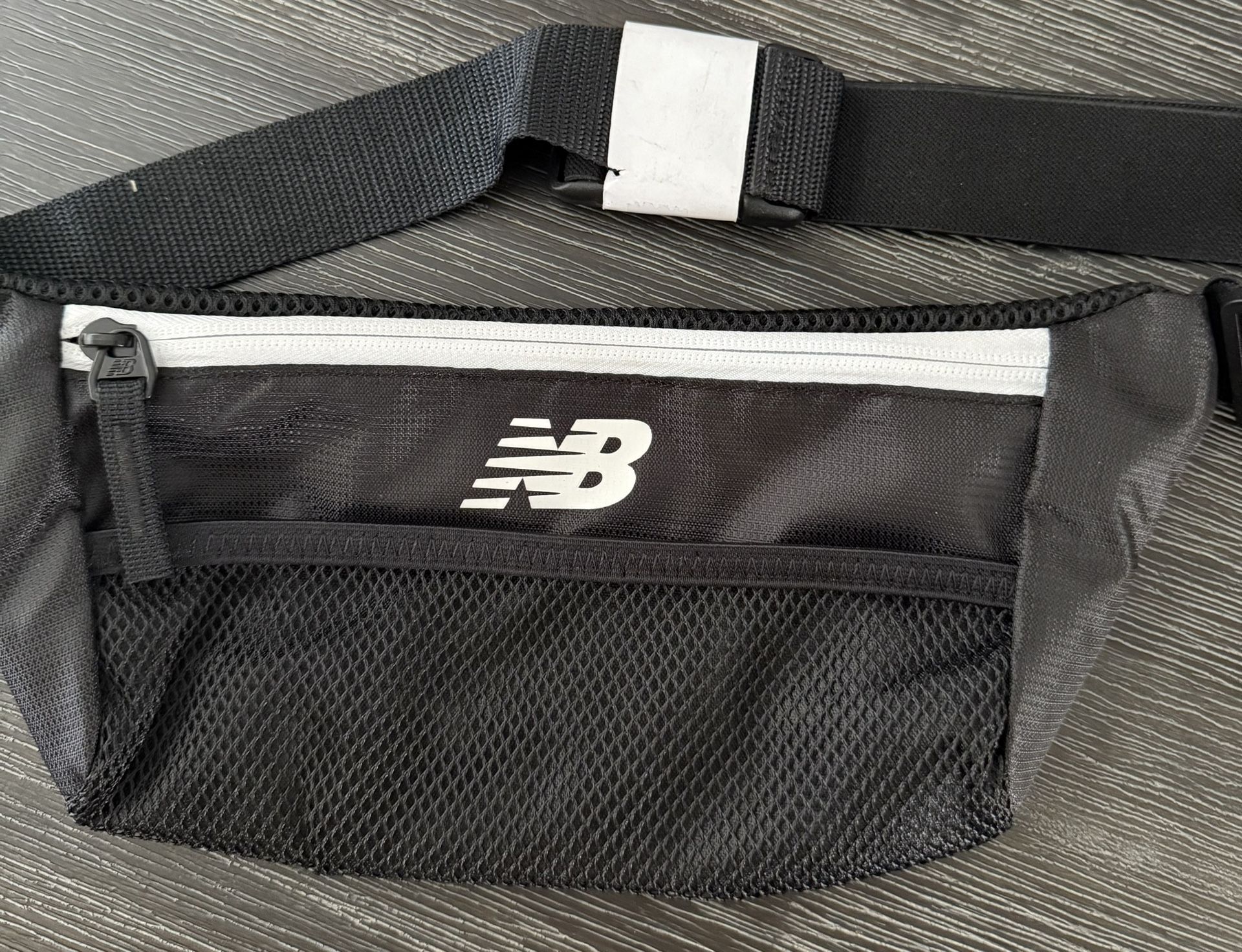 NEW BALANCE Large Waist Bag