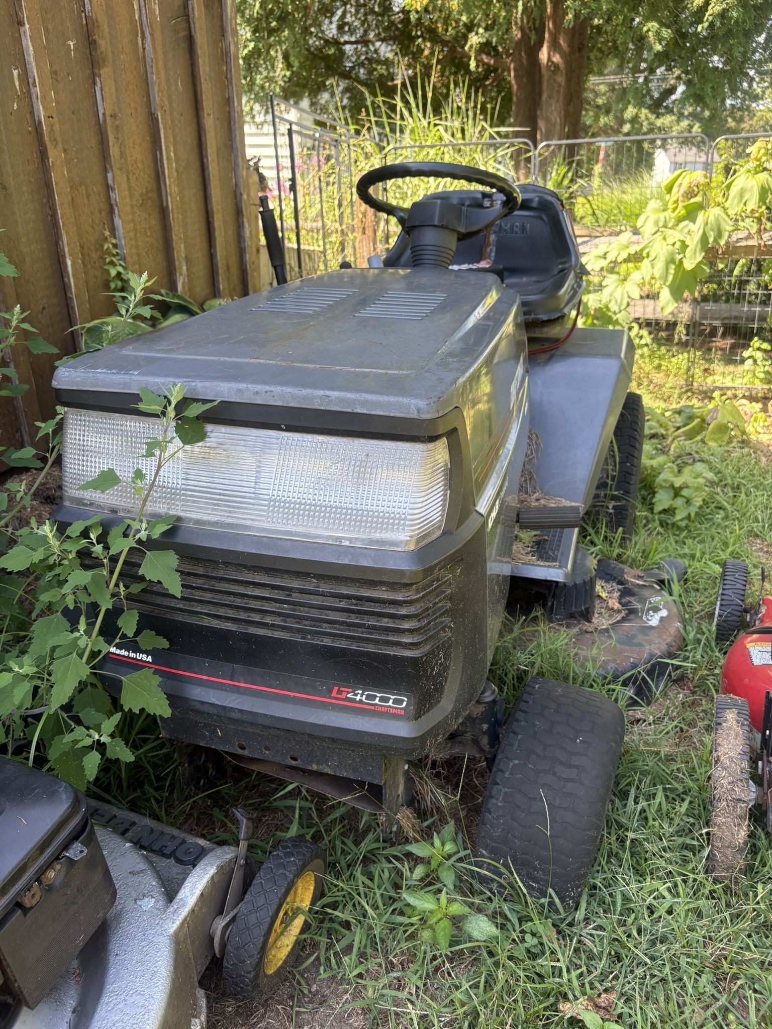 Ride On Lawn Mower