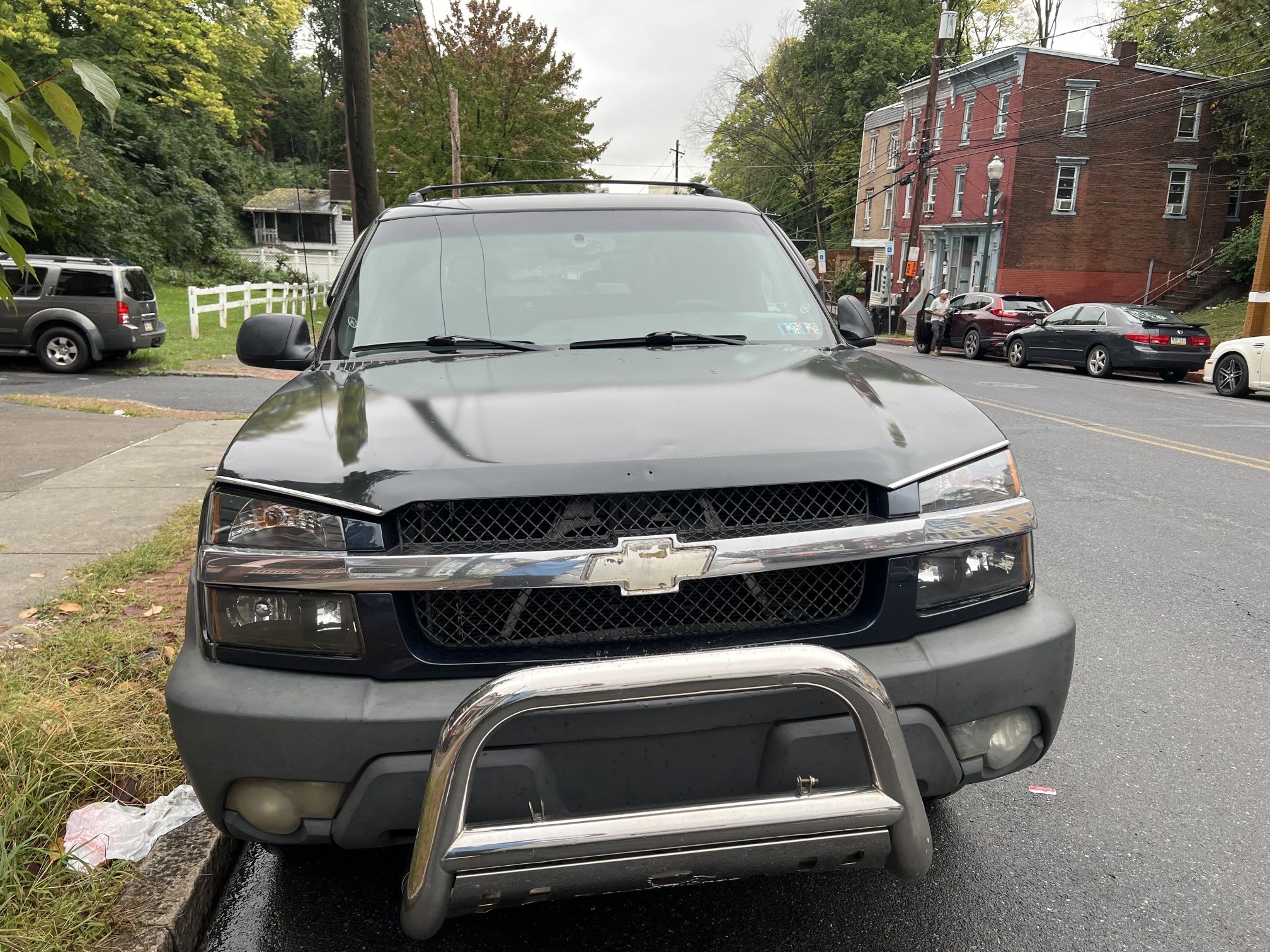 Chevy Z71 1500 4 Wheel Drive 3,000 Pound Towing Has A Hitch 220,000 Miles With Rebuild Transmission And Throttle Body And Other Newer Parts