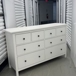 🚨🚨🚚Free delivery 🚨IKEA HEMNES 8-Drawer Dresser – White – Good Condition – 