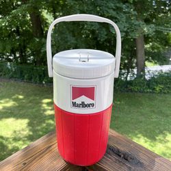 Vintage Coleman Malboro 1/2 Gallon Hot and Cold Thermos Water
