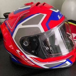Motorcycle helmet