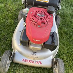 Honda Push Lawn Mower 
