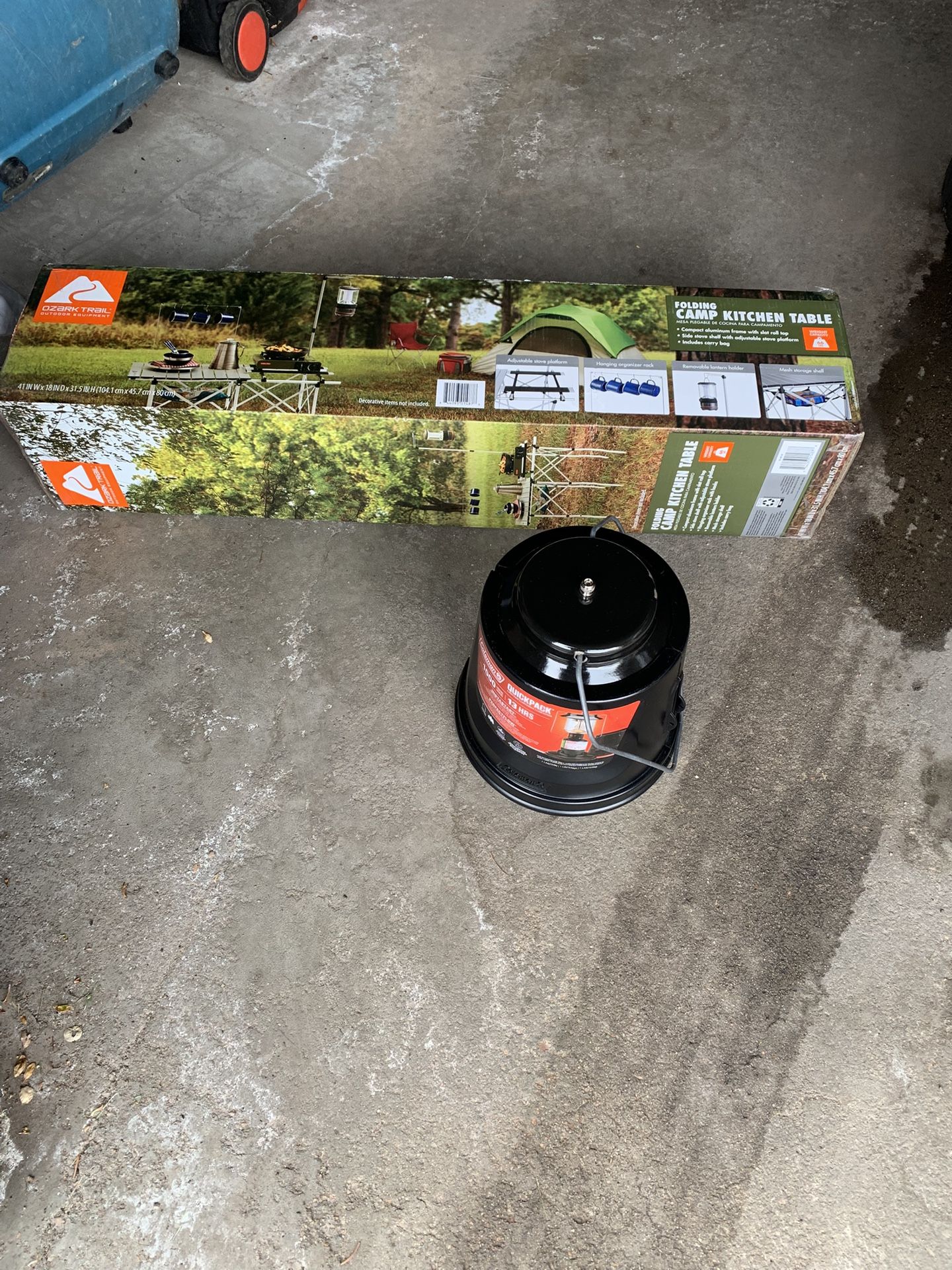 Camping Kitchen & Lantern