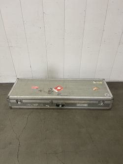 ROAD CASE