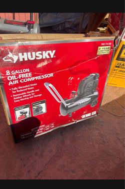 Husky 8 Gallon Oil-Free Air Compressor