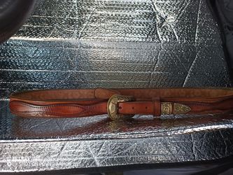 A, LEATHER BELT SIZE 42 ONLY ONE AVAILABLE 