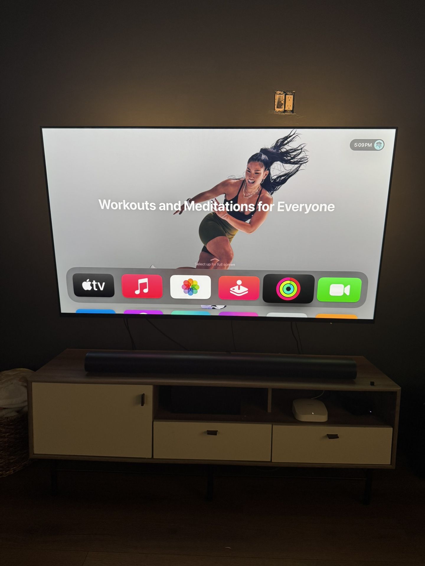 Sony A80J 65 Inch OLED TV And Wall Mount