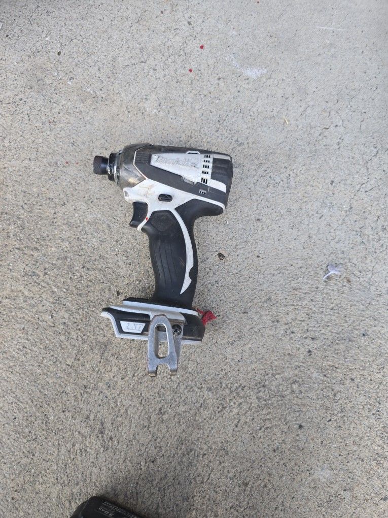 Makita Screw Gun