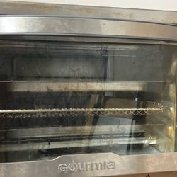 Gourmia Air Fryer (Pick Up West Lawn)