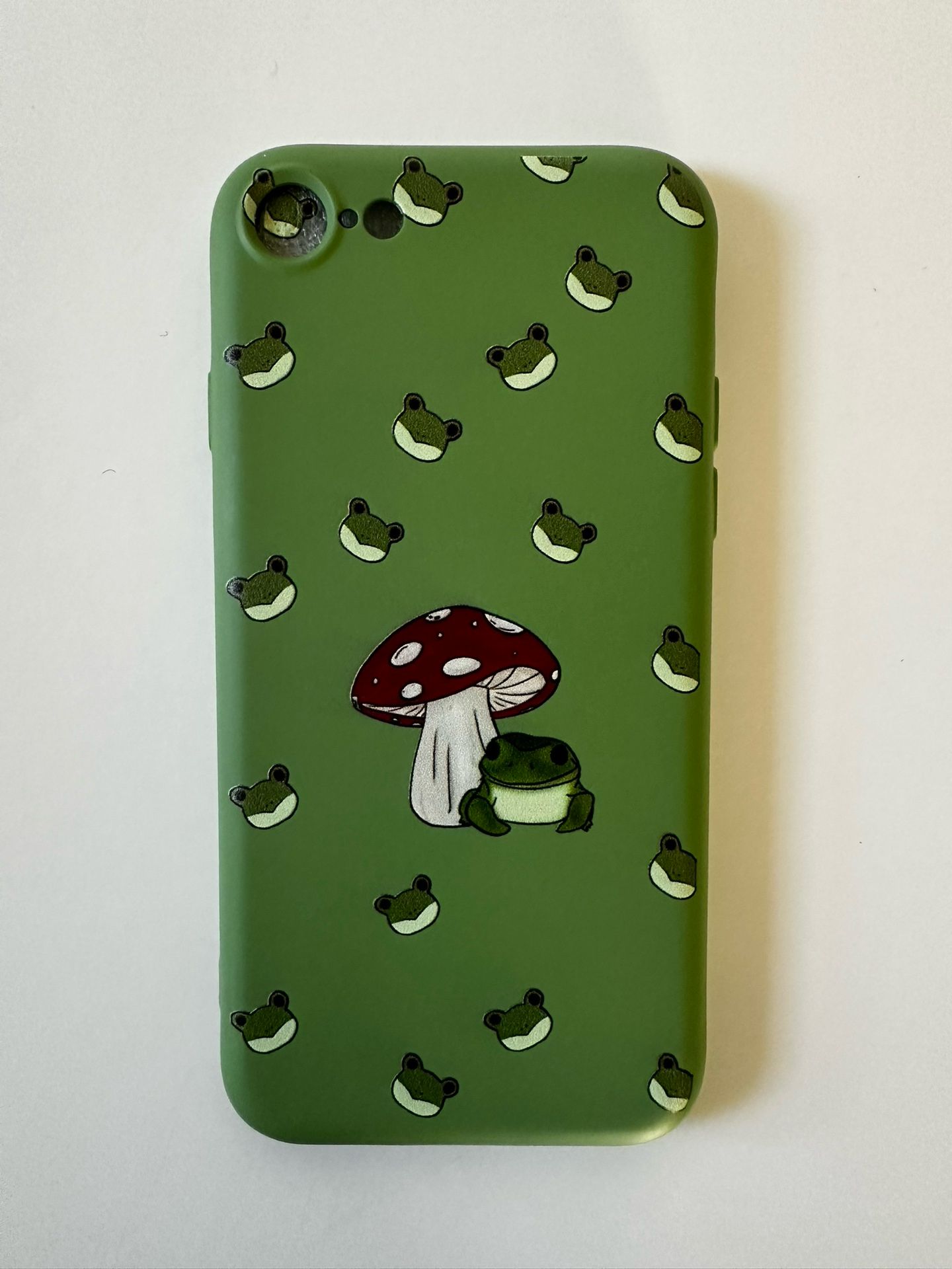 New iPhone 7/8/SE Case – Frog & Mushroom Cute Protective Cover