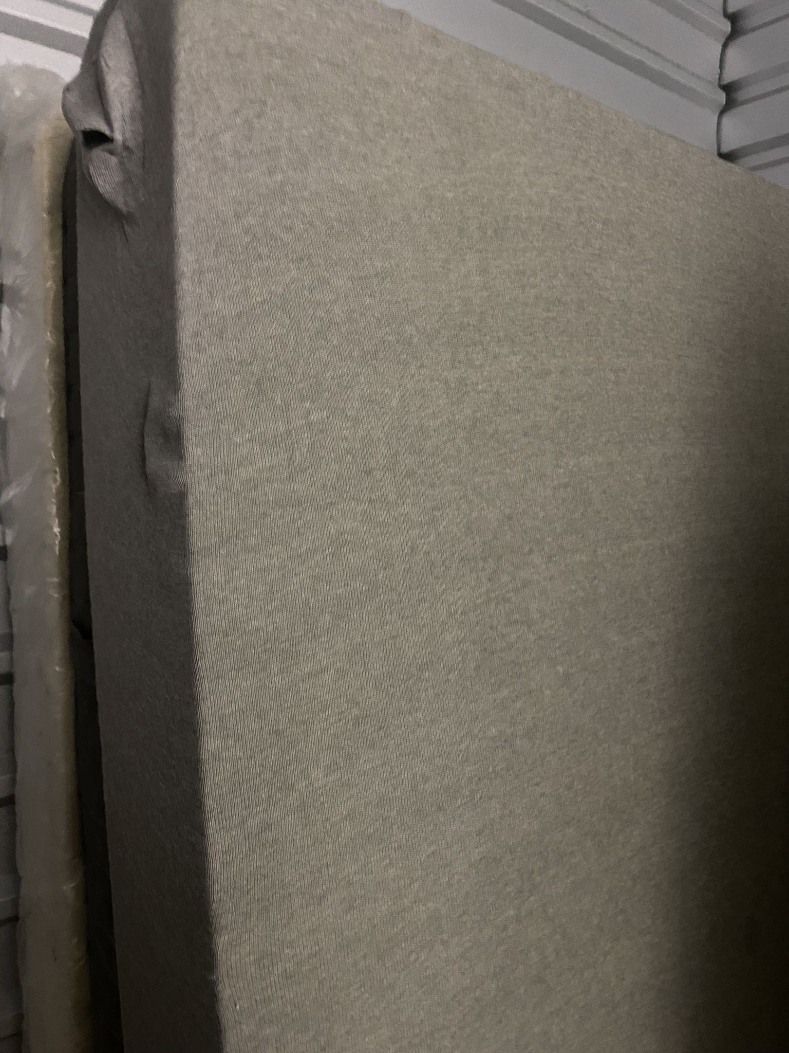 Queen Size Memory Foam Mattress And Box Spring