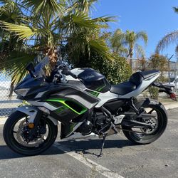 2022 Kawasaki Ninja 650