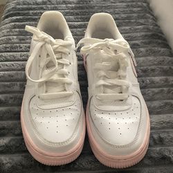 Pink Nike Air Force