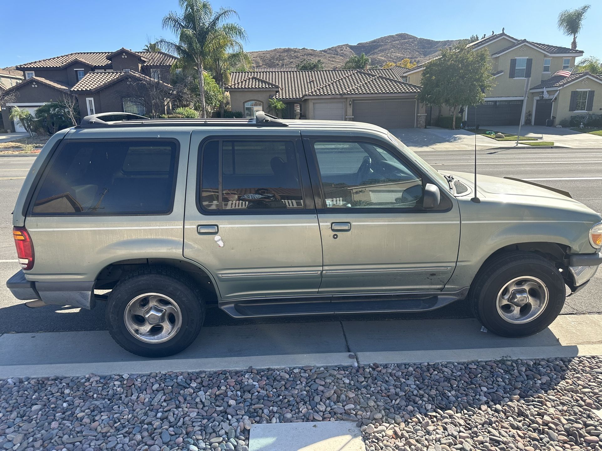 1998 Ford Explorer for Sale in Menifee, CA OfferUp