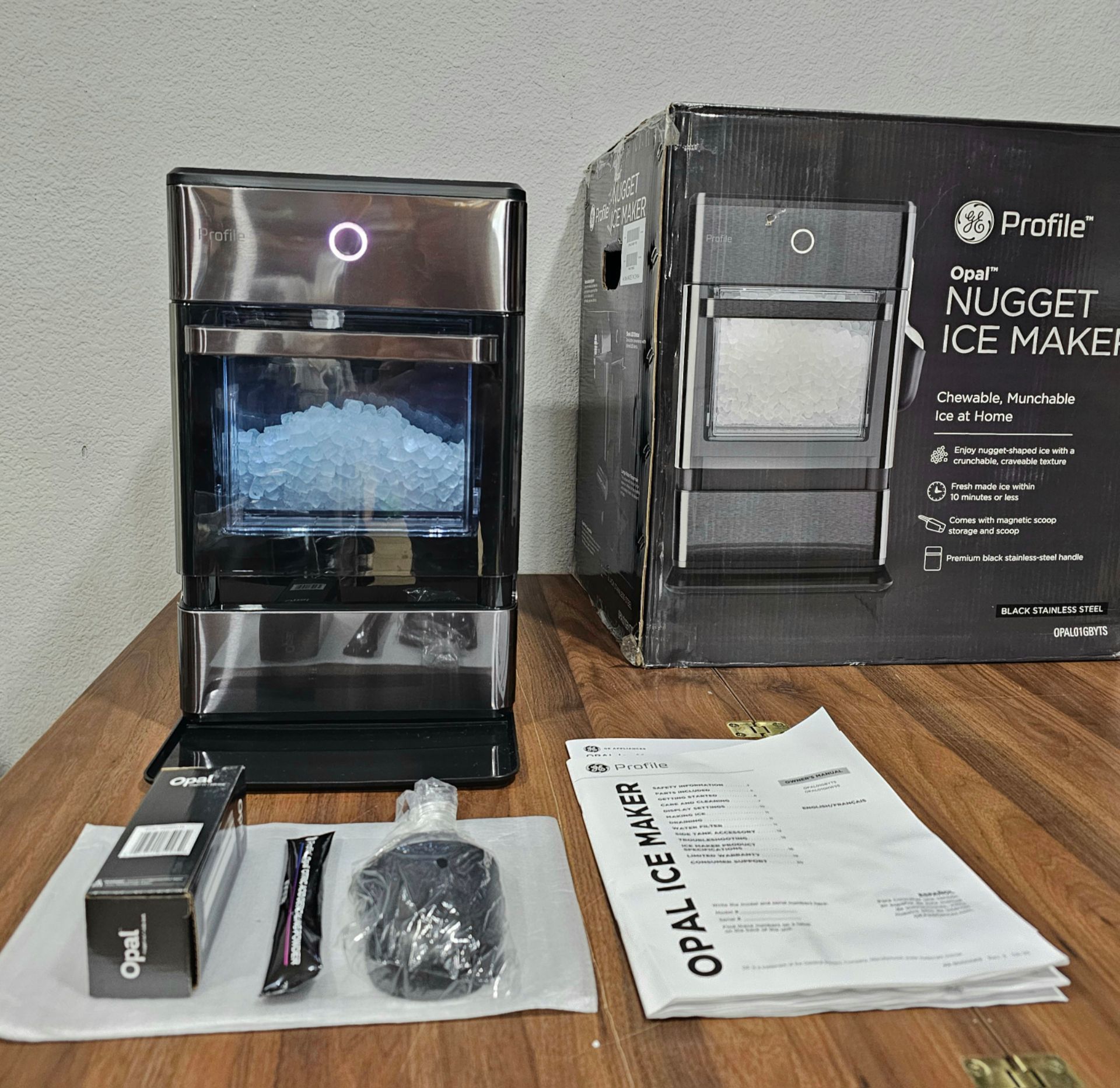 Nugget Crunchy Ice Maker GE Opal01 Open Box New