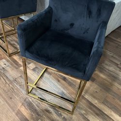 VESCASA Velvet 27" H Counter Height Bar Stools with Arms, Upholstered Counter Stools with 12.5" H Padded Back, Modern Island Chairs with Gold Metal Fr